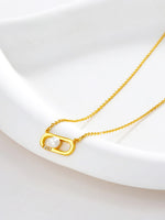 Load image into Gallery viewer, Paperclip Pearl Necklace Gold-Tone Detail — Solisita
