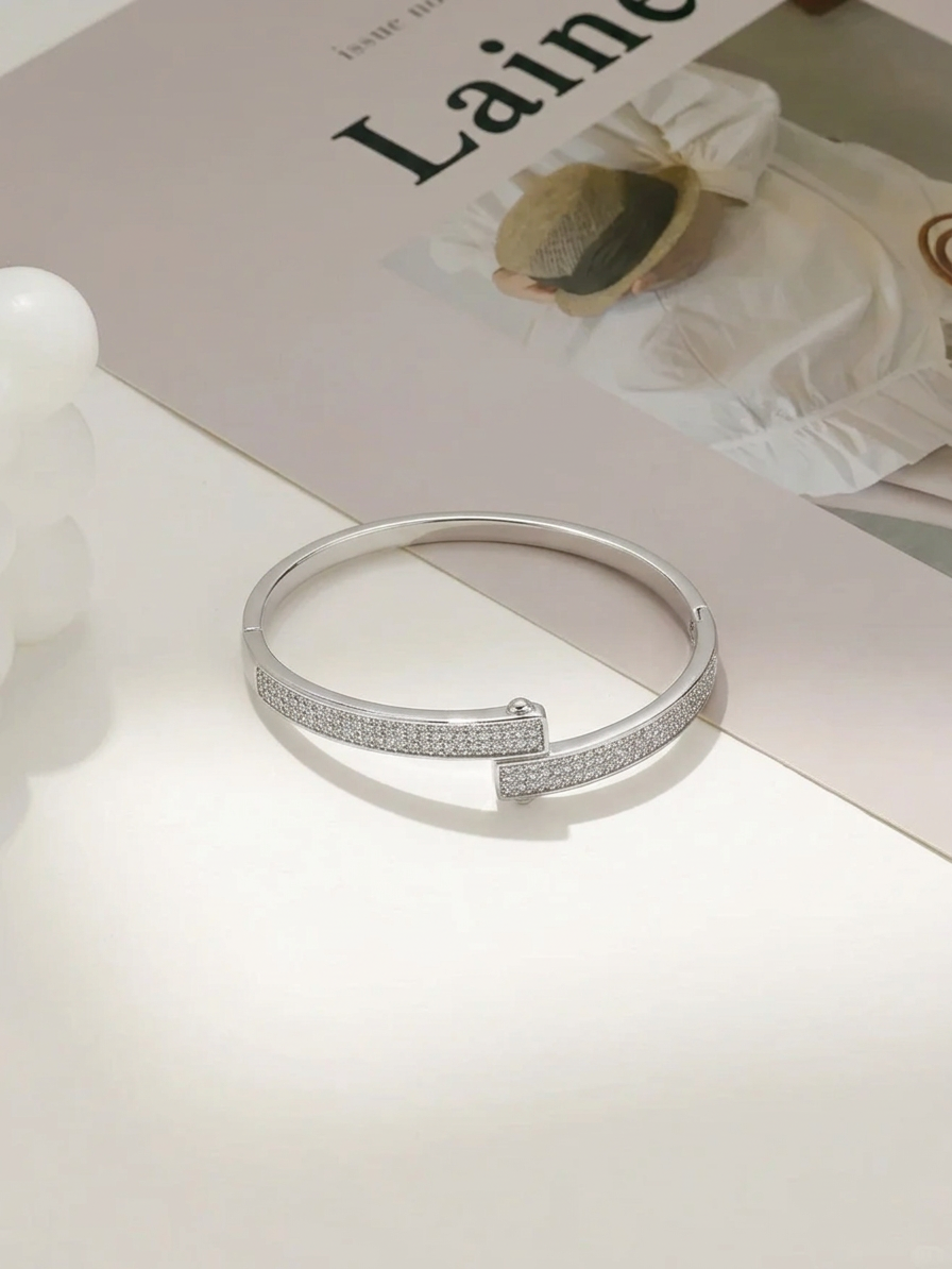 Pavé Crystal Bar Hinged Bangle Silver Angle with Light — Solisita